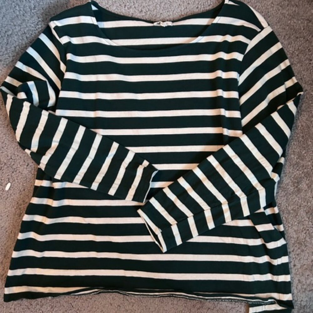 Maurices Green & White Striped Long Sleeve Shirt